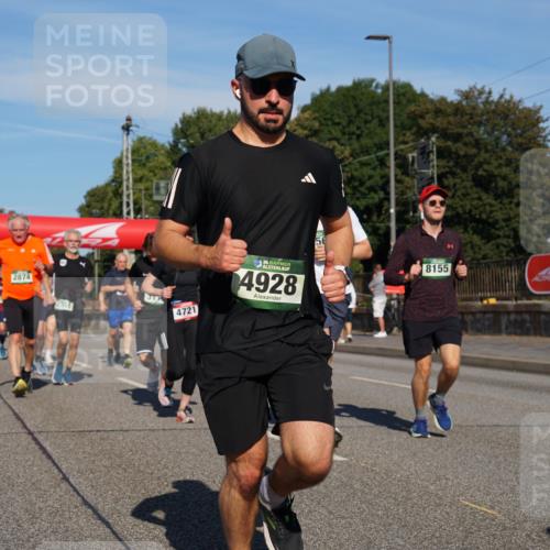 07.09.2025 - BARMER Alsterlauf Yannick Fuchs http://msf.ph/oto/8825249 07.09.2025 09:57:39 Laufen 2874, 4721, 36, 4928, 8155 meine-sportfotos.de