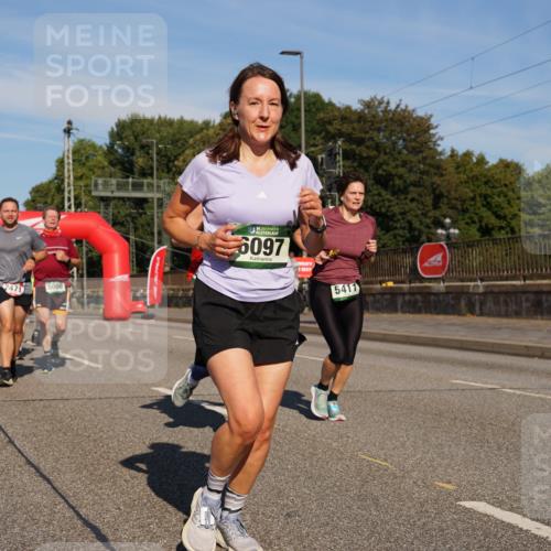 07.09.2025 - BARMER Alsterlauf Yannick Fuchs http://msf.ph/oto/8825280 07.09.2025 09:57:48 Laufen 2471, 5000, 36, 6097, 5411 meine-sportfotos.de