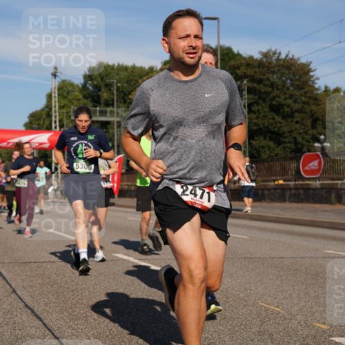 07.09.2025 - BARMER Alsterlauf Yannick Fuchs http://msf.ph/oto/8825290 07.09.2025 09:57:50 Laufen 6076, 361, 5306, 2471 meine-sportfotos.de