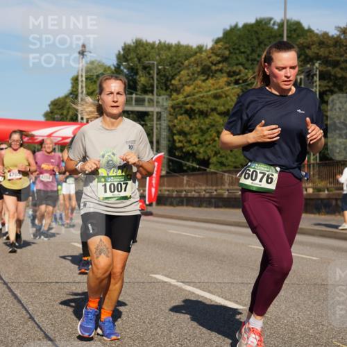 07.09.2025 - BARMER Alsterlauf Yannick Fuchs http://msf.ph/oto/8825301 07.09.2025 09:57:53 Laufen 5266, 19, 36, 6076, 4254, 1007 meine-sportfotos.de