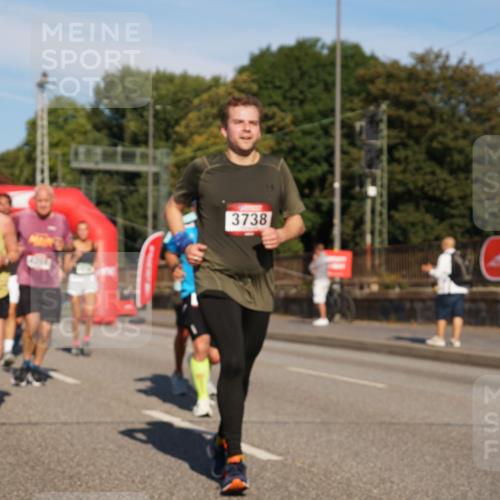 07.09.2025 - BARMER Alsterlauf Yannick Fuchs http://msf.ph/oto/8825309 07.09.2025 09:57:55 Laufen 3738 meine-sportfotos.de