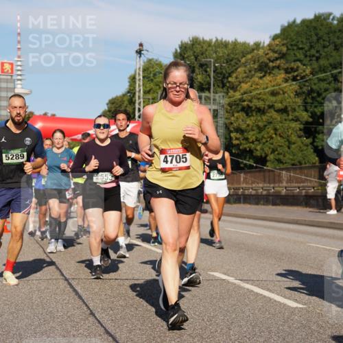 07.09.2025 - BARMER Alsterlauf Yannick Fuchs http://msf.ph/oto/8825313 07.09.2025 09:57:56 Laufen 5289, 4705, 2790, 805, 4938 meine-sportfotos.de
