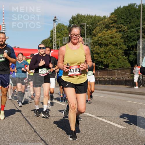 07.09.2025 - BARMER Alsterlauf Yannick Fuchs http://msf.ph/oto/8825314 07.09.2025 09:57:56 Laufen 5289, 52, 281, 2553, 4705, 2798, 8057, 493 meine-sportfotos.de