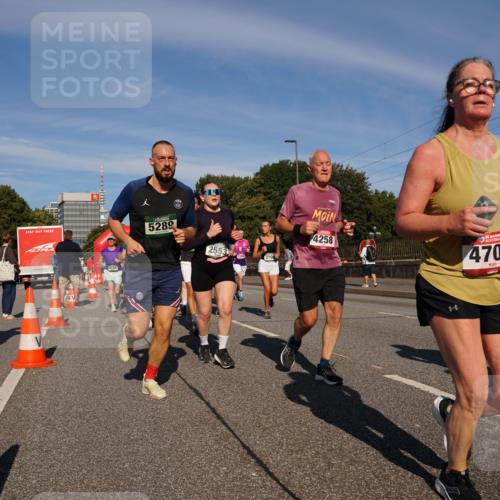07.09.2025 - BARMER Alsterlauf Yannick Fuchs http://msf.ph/oto/8825320 07.09.2025 09:57:58 Laufen 4139, 5289, 2553, 2798, 4258, 4705, 805 meine-sportfotos.de
