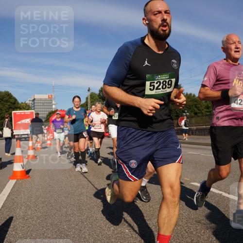 07.09.2025 - BARMER Alsterlauf Yannick Fuchs http://msf.ph/oto/8825323 07.09.2025 09:57:58 Laufen 4138, 2843, 82, 36, 5289, 4258 meine-sportfotos.de