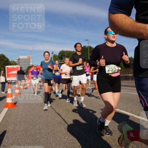 07.09.2025 - BARMER Alsterlauf Yannick Fuchs http://msf.ph/oto/8825326 07.09.2025 09:57:59 Laufen 8299, 2553, 5 meine-sportfotos.de