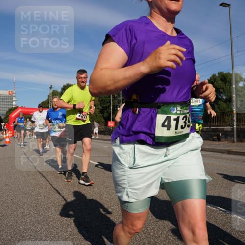 07.09.2025 - BARMER Alsterlauf Yannick Fuchs http://msf.ph/oto/8825346 07.09.2025 09:58:01 Laufen 317, 2811, 36, 413, 4991 meine-sportfotos.de