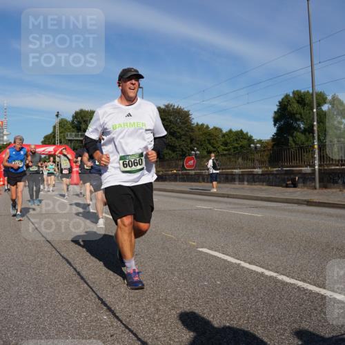 07.09.2025 - BARMER Alsterlauf Yannick Fuchs http://msf.ph/oto/8825354 07.09.2025 09:58:04 Laufen 657, 6060 meine-sportfotos.de