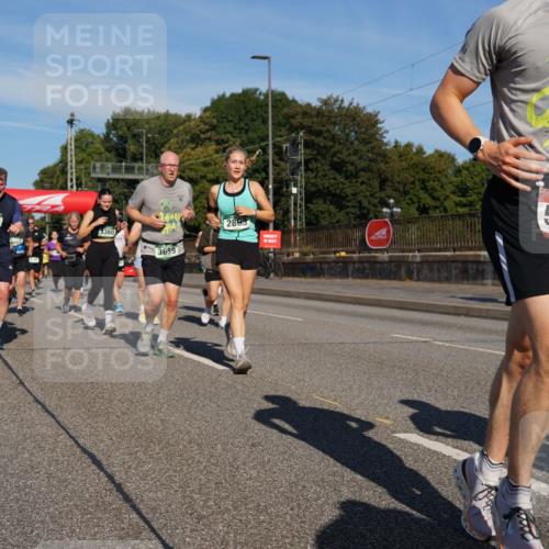 07.09.2025 - BARMER Alsterlauf Yannick Fuchs http://msf.ph/oto/8825364 07.09.2025 09:58:08 Laufen 5639, 4107, 360, 2863, 3659, 35, 5013, 10 meine-sportfotos.de
