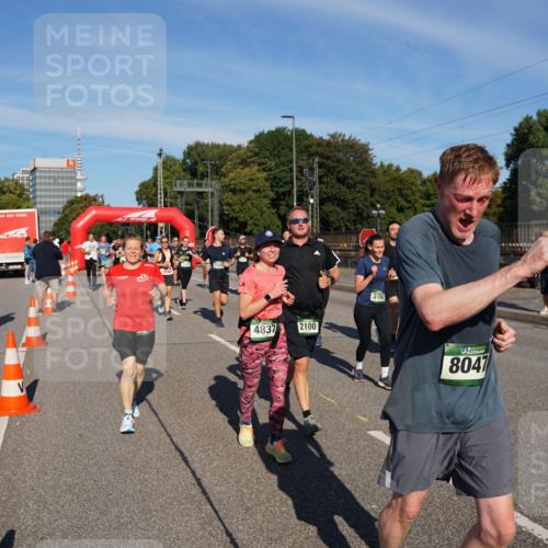 07.09.2025 - BARMER Alsterlauf Yannick Fuchs http://msf.ph/oto/8825385 07.09.2025 09:58:14 Laufen 4837, 2100, 3762, 8047 meine-sportfotos.de