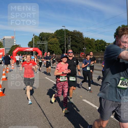07.09.2025 - BARMER Alsterlauf Yannick Fuchs http://msf.ph/oto/8825386 07.09.2025 09:58:14 Laufen 4837, 2100, 3760, 8041 meine-sportfotos.de