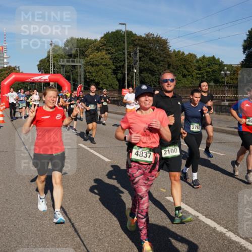 07.09.2025 - BARMER Alsterlauf Yannick Fuchs http://msf.ph/oto/8825388 07.09.2025 09:58:14 Laufen 5508, 5508, 4837, 2100, 3762, 4976 meine-sportfotos.de