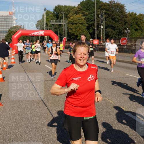 07.09.2025 - BARMER Alsterlauf Yannick Fuchs http://msf.ph/oto/8825390 07.09.2025 09:58:15 Laufen 5774, 3217, 405 meine-sportfotos.de
