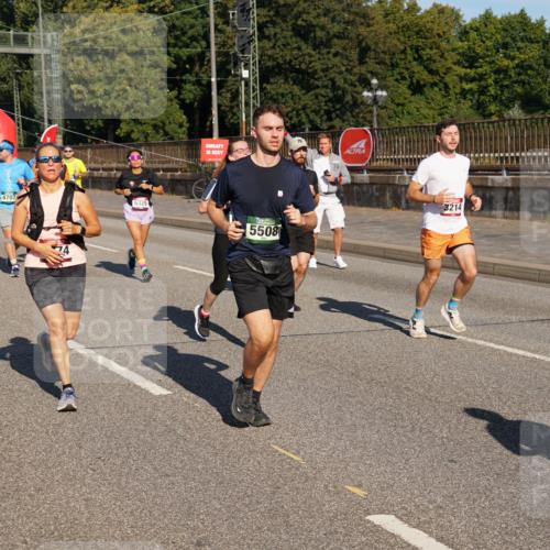 07.09.2025 - BARMER Alsterlauf Yannick Fuchs http://msf.ph/oto/8825391 07.09.2025 09:58:15 Laufen 56, 4708, 3270, 4707, 63251, 5508, 3214 meine-sportfotos.de