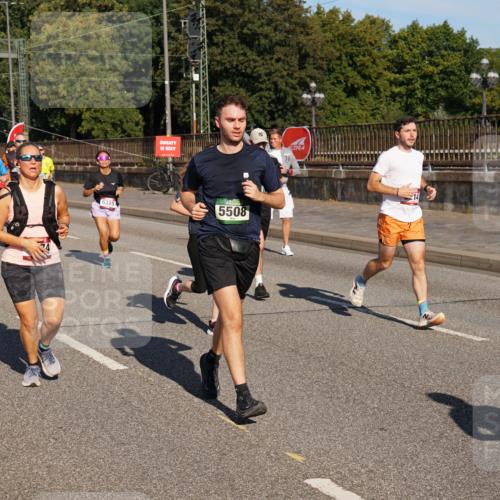 07.09.2025 - BARMER Alsterlauf Yannick Fuchs http://msf.ph/oto/8825392 07.09.2025 09:58:16 Laufen 08, 3270, 4707, 5508 meine-sportfotos.de