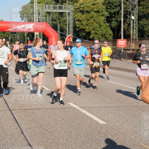 07.09.2025 - BARMER Alsterlauf Yannick Fuchs http://msf.ph/oto/8825398 07.09.2025 09:58:17 Laufen 3865, 4707, 3270, 3082, 6325 meine-sportfotos.de