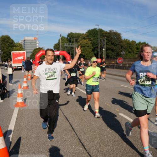 07.09.2025 - BARMER Alsterlauf Yannick Fuchs http://msf.ph/oto/8825411 07.09.2025 09:58:20 Laufen 3865, 470, 2024, 5056 meine-sportfotos.de