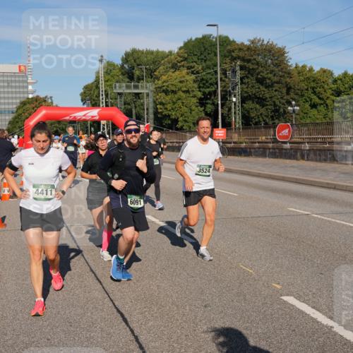 07.09.2025 - BARMER Alsterlauf Yannick Fuchs http://msf.ph/oto/8825427 07.09.2025 09:58:27 Laufen 4411, 6091, 3524 meine-sportfotos.de