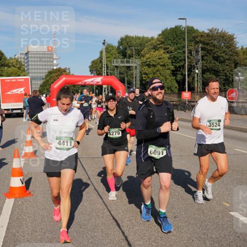 07.09.2025 - BARMER Alsterlauf Yannick Fuchs http://msf.ph/oto/8825429 07.09.2025 09:58:27 Laufen 4411, 5279, 6091, 3524 meine-sportfotos.de
