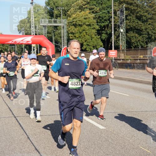 07.09.2025 - BARMER Alsterlauf Yannick Fuchs http://msf.ph/oto/8825433 07.09.2025 09:58:31 Laufen 2693, 5540, 567, 4823, 4232, 5181 meine-sportfotos.de