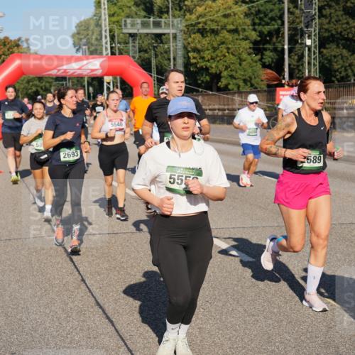 07.09.2025 - BARMER Alsterlauf Yannick Fuchs http://msf.ph/oto/8825437 07.09.2025 09:58:32 Laufen 58, 2693, 5540, 555, 6058, 589 meine-sportfotos.de