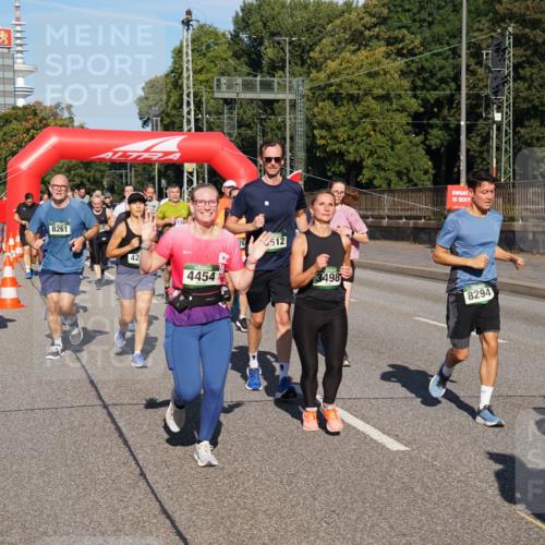 07.09.2025 - BARMER Alsterlauf Yannick Fuchs http://msf.ph/oto/8825460 07.09.2025 09:58:41 Laufen 8261, 42, 4454, 512, 3498, 8294, 76 meine-sportfotos.de