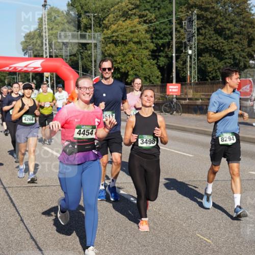 07.09.2025 - BARMER Alsterlauf Yannick Fuchs http://msf.ph/oto/8825462 07.09.2025 09:58:41 Laufen 820, 4266, 4454, 5512, 3498, 8294, 76 meine-sportfotos.de