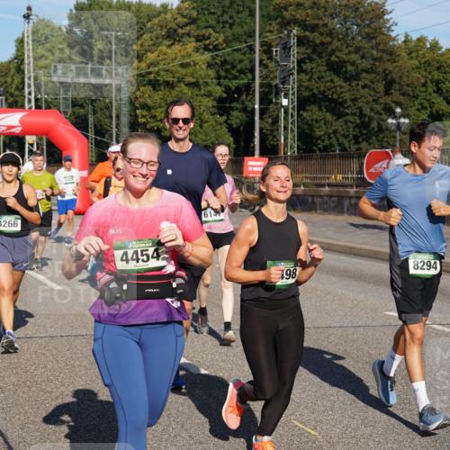 07.09.2025 - BARMER Alsterlauf Yannick Fuchs http://msf.ph/oto/8825465 07.09.2025 09:58:42 Laufen 2261, 4085, 4266, 4454, 614, 198, 8294 meine-sportfotos.de