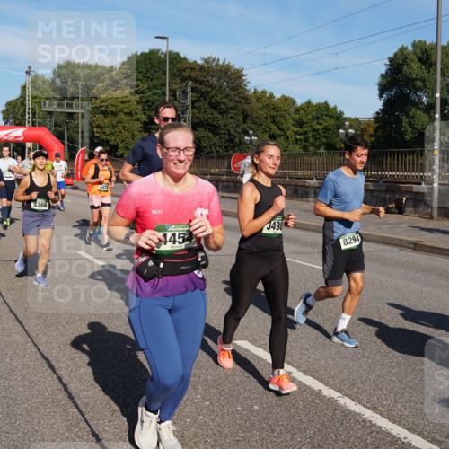 07.09.2025 - BARMER Alsterlauf Yannick Fuchs http://msf.ph/oto/8825467 07.09.2025 09:58:42 Laufen 8261, 4266, 1454, 3498, 8294 meine-sportfotos.de