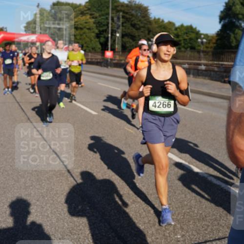 07.09.2025 - BARMER Alsterlauf Yannick Fuchs http://msf.ph/oto/8825477 07.09.2025 09:58:44 Laufen 4266 meine-sportfotos.de