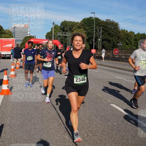 07.09.2025 - BARMER Alsterlauf Yannick Fuchs http://msf.ph/oto/8825483 07.09.2025 09:58:47 Laufen 3210, 2347, 2346, 2766 meine-sportfotos.de