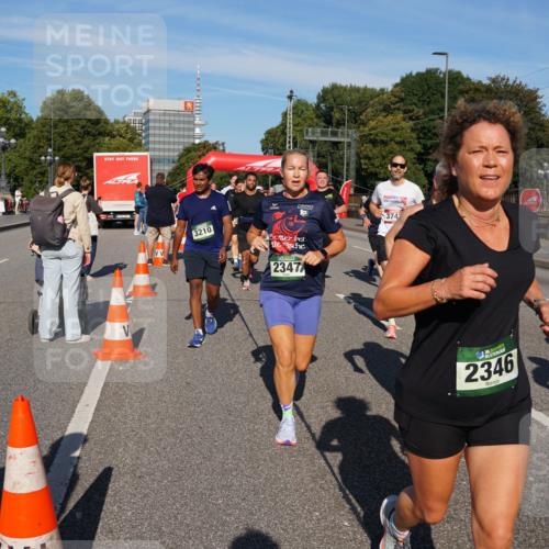 07.09.2025 - BARMER Alsterlauf Yannick Fuchs http://msf.ph/oto/8825486 07.09.2025 09:58:47 Laufen 3210, 10, 2347, 20, 3747, 36, 2346 meine-sportfotos.de