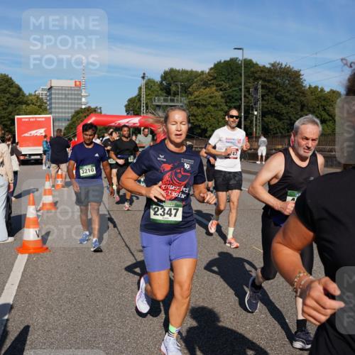 07.09.2025 - BARMER Alsterlauf Yannick Fuchs http://msf.ph/oto/8825489 07.09.2025 09:58:47 Laufen 3210, 19, 2347, 201, 47 meine-sportfotos.de