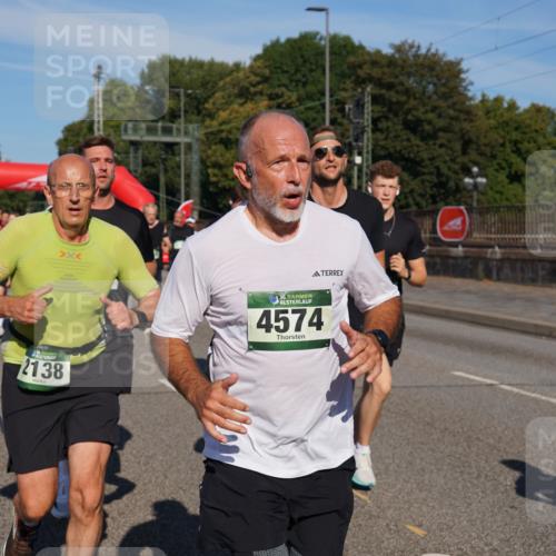 07.09.2025 - BARMER Alsterlauf Yannick Fuchs http://msf.ph/oto/8825505 07.09.2025 09:58:55 Laufen 36, 4574, 2138 meine-sportfotos.de