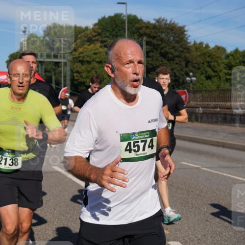 07.09.2025 - BARMER Alsterlauf Yannick Fuchs http://msf.ph/oto/8825506 07.09.2025 09:58:55 Laufen 2138, 1636, 4574 meine-sportfotos.de