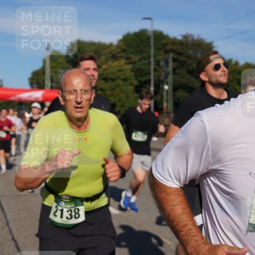 07.09.2025 - BARMER Alsterlauf Yannick Fuchs http://msf.ph/oto/8825509 07.09.2025 09:58:55 Laufen 2138, 136, 4574 meine-sportfotos.de