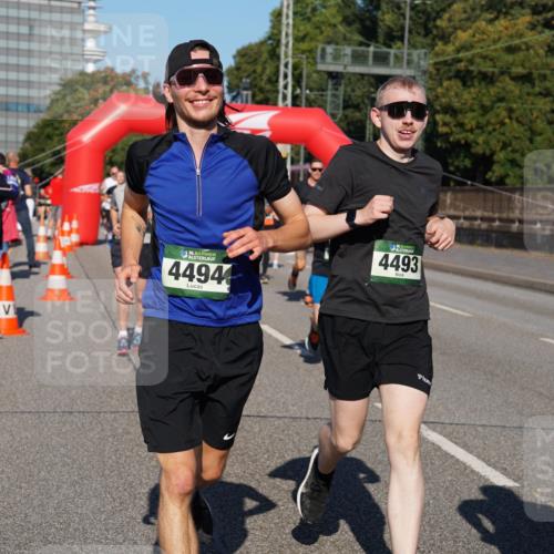 07.09.2025 - BARMER Alsterlauf Yannick Fuchs http://msf.ph/oto/8825530 07.09.2025 09:59:02 Laufen 1636, 4494, 4493, 8 meine-sportfotos.de