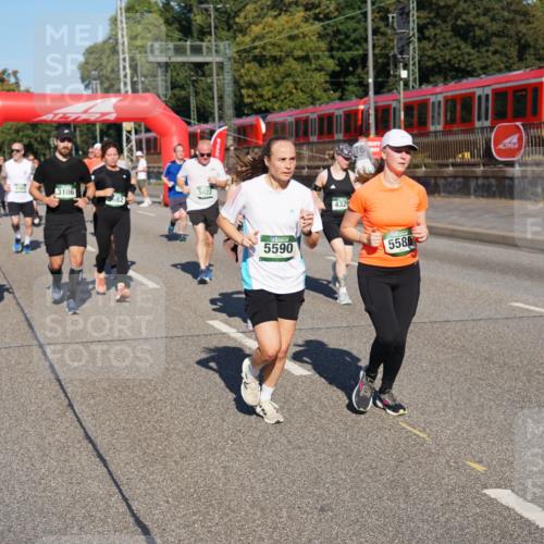 07.09.2025 - BARMER Alsterlauf Yannick Fuchs http://msf.ph/oto/8825550 07.09.2025 09:59:08 Laufen 3683, 3106, 3682, 5022, 5590, 4329, 5580 meine-sportfotos.de