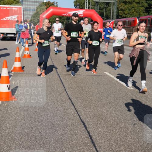 07.09.2025 - BARMER Alsterlauf Yannick Fuchs http://msf.ph/oto/8825554 07.09.2025 09:59:08 Laufen 3683, 3106, 3682, 5022, 1836, 559 meine-sportfotos.de