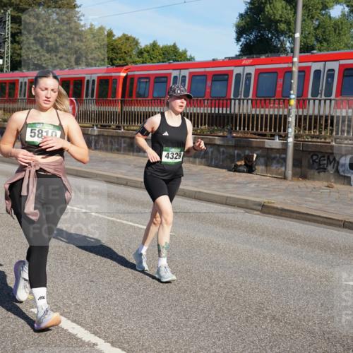 07.09.2025 - BARMER Alsterlauf Yannick Fuchs http://msf.ph/oto/8825558 07.09.2025 09:59:09 Laufen 9127, 5810, 5022, 4329 meine-sportfotos.de