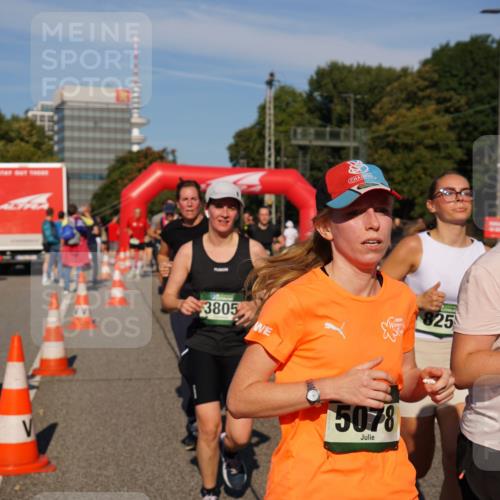 07.09.2025 - BARMER Alsterlauf Yannick Fuchs http://msf.ph/oto/8825567 07.09.2025 09:59:17 Laufen 3805, 825, 5078, 36, 5555 meine-sportfotos.de