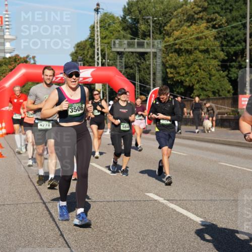 07.09.2025 - BARMER Alsterlauf Yannick Fuchs http://msf.ph/oto/8825573 07.09.2025 09:59:20 Laufen 220, 4278, 3506, 584, 302, 15, 36, 3888 meine-sportfotos.de
