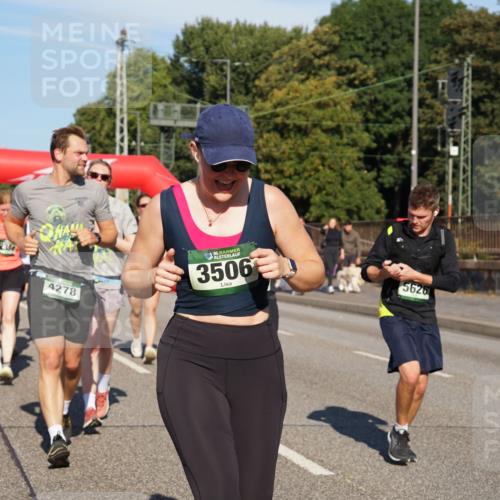 07.09.2025 - BARMER Alsterlauf Yannick Fuchs http://msf.ph/oto/8825578 07.09.2025 09:59:21 Laufen 2334, 4278, 136, 3506, 5626 meine-sportfotos.de