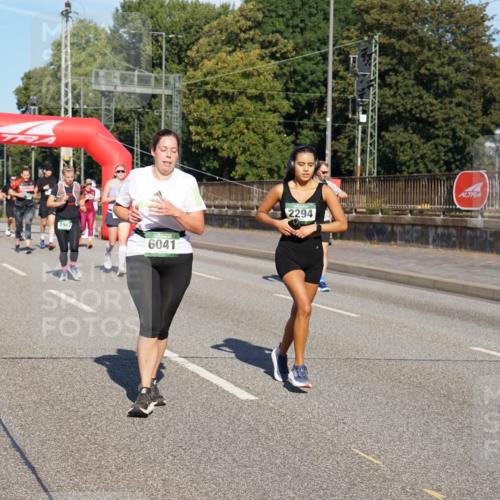 07.09.2025 - BARMER Alsterlauf Yannick Fuchs http://msf.ph/oto/8825617 07.09.2025 09:59:40 Laufen 2818, 2947, 6041, 2294 meine-sportfotos.de
