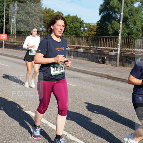 07.09.2025 - BARMER Alsterlauf Yannick Fuchs http://msf.ph/oto/8825655 07.09.2025 09:59:53 Laufen 281, 2698, 3095, 2045 meine-sportfotos.de