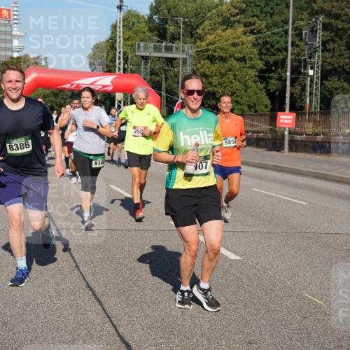 07.09.2025 - BARMER Alsterlauf Yannick Fuchs http://msf.ph/oto/8825664 07.09.2025 09:59:56 Laufen 8386, 816, 250, 5856, 07 meine-sportfotos.de