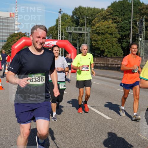 07.09.2025 - BARMER Alsterlauf Yannick Fuchs http://msf.ph/oto/8825671 07.09.2025 09:59:57 Laufen 8386, 0, 816, 2506, 385 meine-sportfotos.de