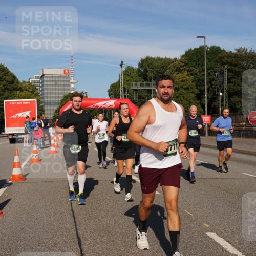 07.09.2025 - BARMER Alsterlauf Yannick Fuchs http://msf.ph/oto/8825683 07.09.2025 10:00:01 Laufen 5695, 2371, 41, 771, 6280, 2370 meine-sportfotos.de