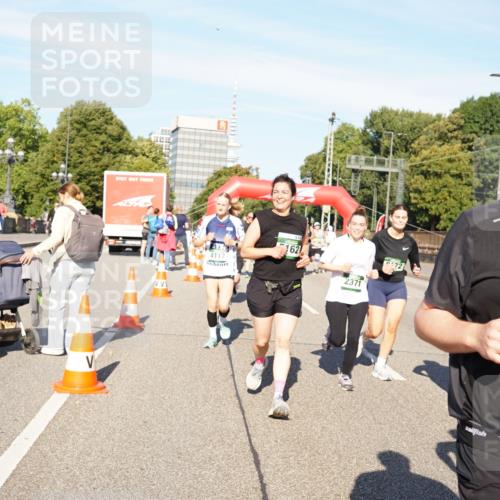07.09.2025 - BARMER Alsterlauf Yannick Fuchs http://msf.ph/oto/8825691 07.09.2025 10:00:03 Laufen 4117, 162, 2371, 72, 5695 meine-sportfotos.de