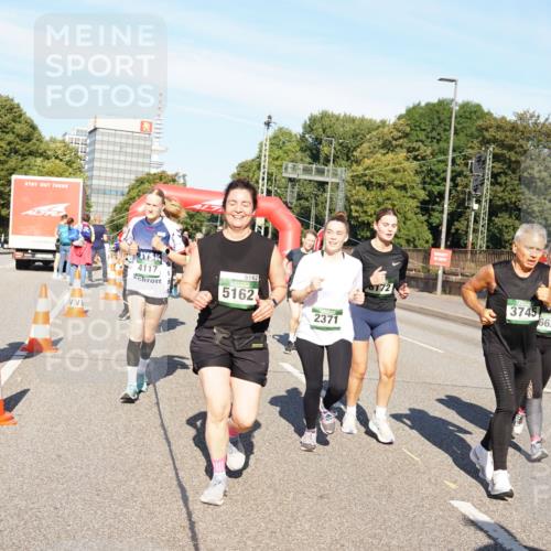 07.09.2025 - BARMER Alsterlauf Yannick Fuchs http://msf.ph/oto/8825694 07.09.2025 10:00:03 Laufen 4117, 5162, 5162, 2371, 172, 3745, 662 meine-sportfotos.de